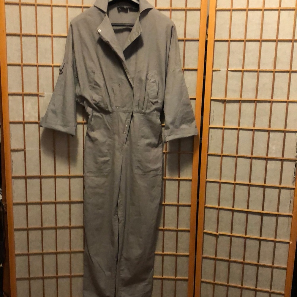 Just class jumpsuit taupe small. Vintage